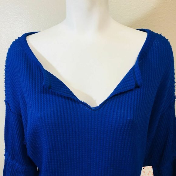 FREE PEOPLE XS Women's Shirt V-neck Blue 3/4s - Picture 2 of 8